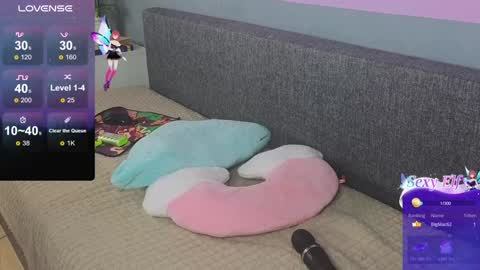 Snapshot of sharli_rose chatting on 12-22-24, 06:37 Sharli online show from 12-22-24, 06:37