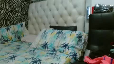 sharlot03 online show from 02-21-25, 10:17