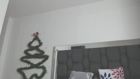 Sharlotte online show from 01-11-25, 01:48