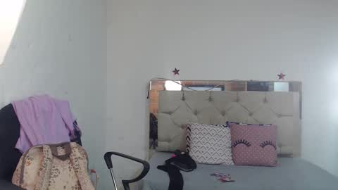 Sara online show from 01-16-25, 02:19