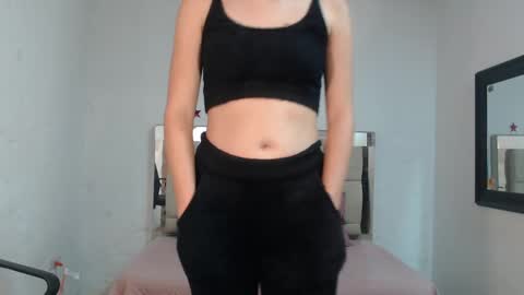 Sara online show from 03-05-25, 02:01