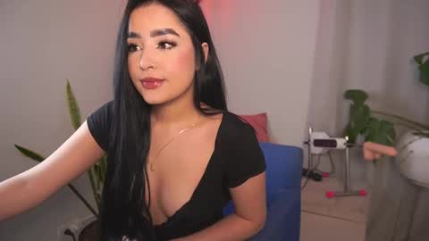 Sharlotte online show from 01-08-26, 11:07