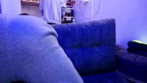 Snapshot of sharmly chatting on 10-27-25, 05:50 Sharmly online show from 10-27-25, 05:50