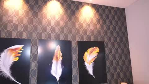 Sharom  online show from 04-16-26, 04:30