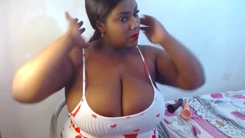 Snapshot of sharonevans1 chatting on 01-19-25, 09:23 sharonevans1 online show from 01-19-25, 09:23