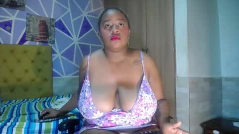 sharonx_morex online show from 04-12-26, 08:25