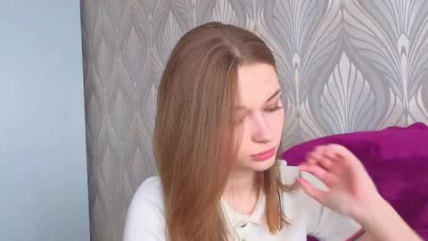 Snapshot of sharrimalagisi chatting on 10-02-25, 04:30 Miroslava online show from 10-02-25, 04:30