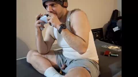 Snapshot of shawnboarder94 chatting on 02-28-25, 11:36 snowboarder9420 online show from 02-28-25, 11:36