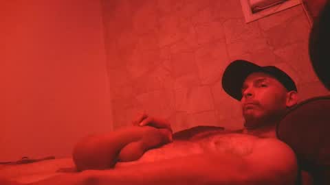 Snapshot of shawntheone3535b chatting on 09-20-25, 10:38 shawntheone online show from 09-20-25, 10:38