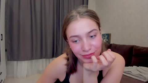 shawty__mariaa online show from 09-15-25, 03:23