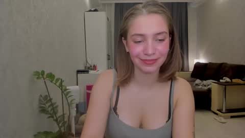 shawty__mariaa online show from 10-03-25, 01:30