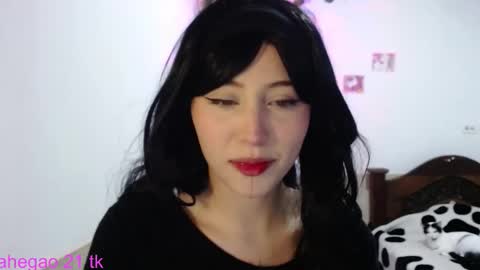 Shayla 3 online show from 11-30-25, 11:31