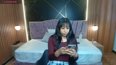 Snapshot of shaymilleer chatting on 04-25-26, 11:46 Shay Miller online show from 04-25-26, 11:46