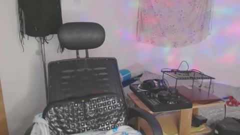 Shayna online show from 02-14-26, 01:57