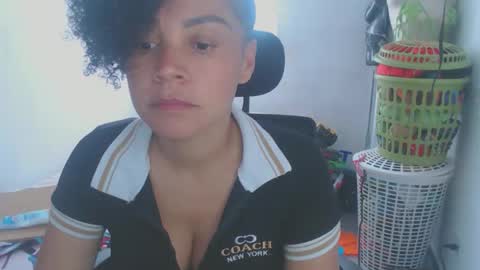 Snapshot of shayna_cute chatting on 05-21-26, 07:21 Shayna online show from 05-21-26, 07:21