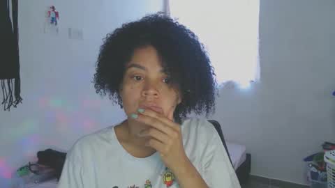 Snapshot of shayna_cute chatting on 05-31-26, 08:10 Shayna online show from 05-31-26, 08:10