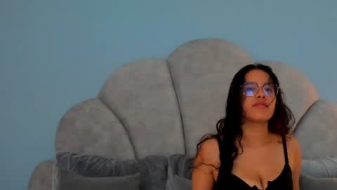 Snapshot of shayra_alina chatting on 06-18-26, 11:47 shayra_alina online show from 06-18-26, 11:47