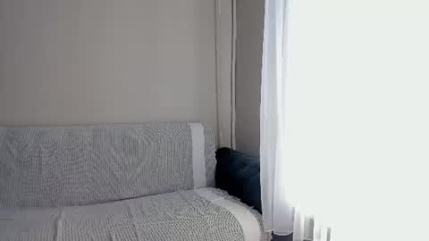 Snapshot of she_angell chatting on 07-12-26, 04:36 Anny online show from 07-12-26, 04:36