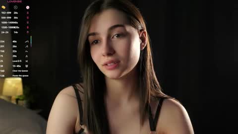 Tessa online show from 05-20-26, 02:40
