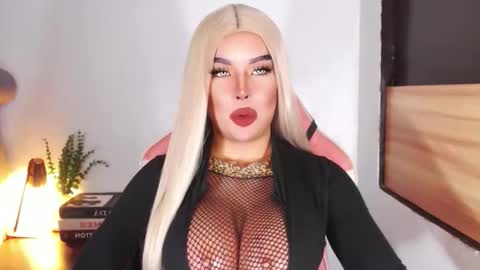 sheenafrost online show from 03-12-26, 05:41