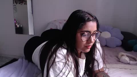Heidy  online show from 05-11-26, 12:44