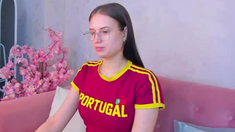 Amely online show from 05-03-26, 09:26
