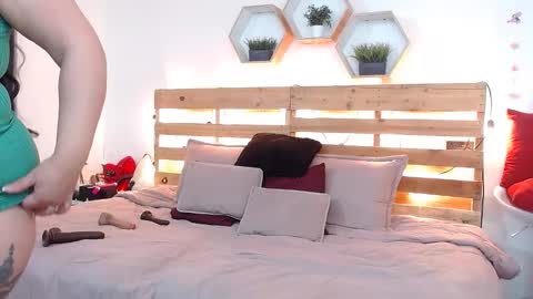 Snapshot of sheila_reeves27 chatting on 12-02-24, 02:52 Sheila Reeves online show from 12-02-24, 02:52