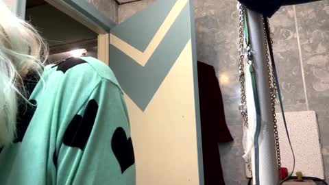 Snapshot of shelbybaby01 chatting on 03-08-25, 02:55 Shelby holes online show from 03-08-25, 02:55