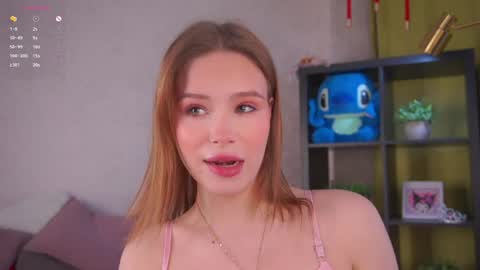 Lina online show from 04-06-26, 02:20