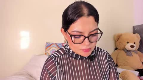 S H E L L  online show from 06-04-26, 02:39