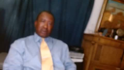 Snapshot of shellcock46 chatting on 11-12-25, 03:23 shellcock46 online show from 11-12-25, 03:23