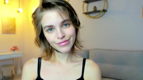 Alex online show from 09-09-25, 01:38