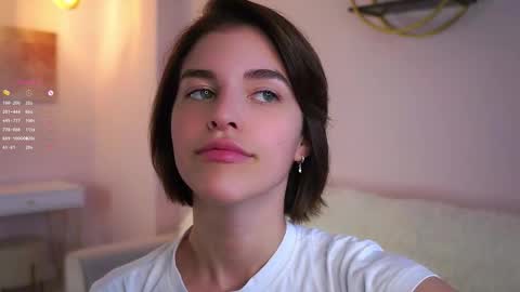 Alex online show from 10-08-25, 01:25