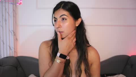  Transmission schedule Monday - Friday 715 am to 200 pm time Colombia  online show from 03-06-25, 06:26