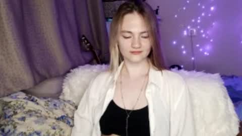 Snapshot of shelliegoza chatting on 07-21-26, 04:53 Ashley online show from 07-21-26, 04:53