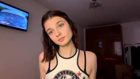 My name is Molly online show from 06-03-26, 11:13