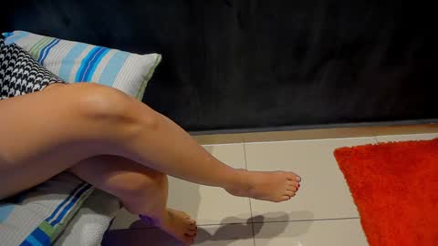 .. Sherilk .. online show from 01-11-25, 11:45