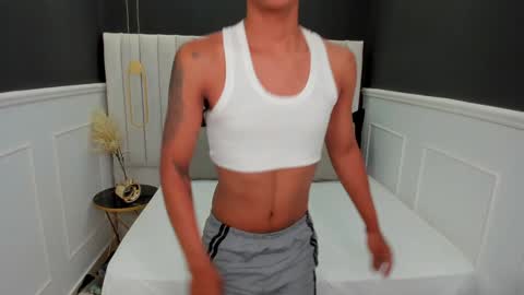 Snapshot of sheryl_sss chatting on 01-20-25, 02:36 Sheryl online show from 01-20-25, 02:36