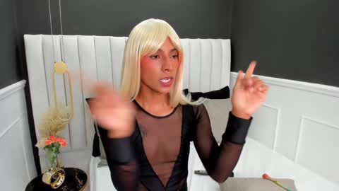 Snapshot of sheryl_sss chatting on 02-03-25, 07:52 Sheryl online show from 02-03-25, 07:52