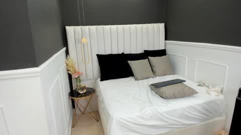 Snapshot of sheryl_sss chatting on 02-07-25, 08:10 Sheryl online show from 02-07-25, 08:10