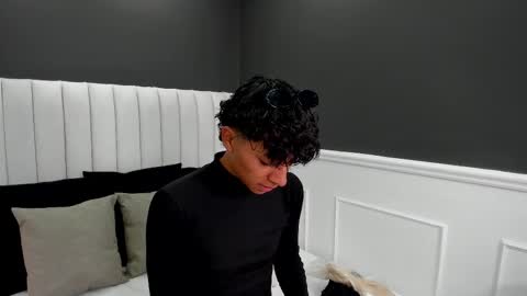 Snapshot of sheryl_sss chatting on 02-11-25, 04:02 Sheryl online show from 02-11-25, 04:02