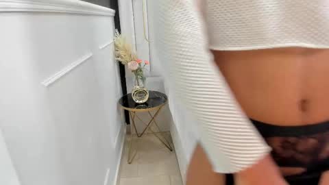 Snapshot of sheryl_sss chatting on 02-13-25, 10:11 Sheryl online show from 02-13-25, 10:11