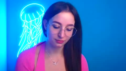 Snapshot of sheryl_sweet chatting on 12-12-24, 01:53 Sheryl online show from 12-12-24, 01:53