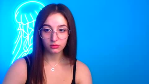Snapshot of sheryl_sweet chatting on 12-15-24, 12:49 Sheryl online show from 12-15-24, 12:49