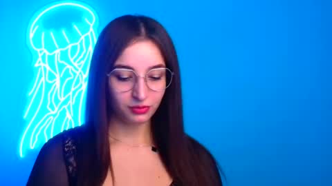 Snapshot of sheryl_sweet chatting on 12-16-24, 12:06 Sheryl online show from 12-16-24, 12:06