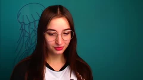 Snapshot of sheryl_sweet chatting on 01-04-25, 06:52 Sheryl online show from 01-04-25, 06:52