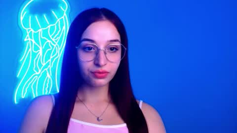 Snapshot of sheryl_sweet chatting on 09-18-25, 06:21 Sheryl online show from 09-18-25, 06:21