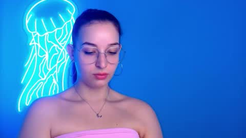 Snapshot of sheryl_sweet chatting on 09-21-25, 11:45 Sheryl online show from 09-21-25, 11:45