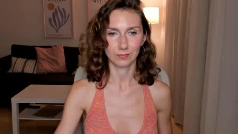 shesleepsnaked online show from 12-17-24, 09:05