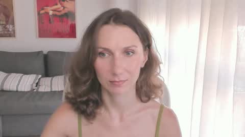 shesleepsnaked online show from 10-08-25, 03:20
